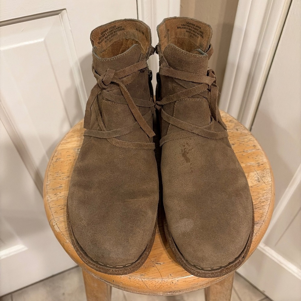 Born Womens F49122 Ankle Boots Brown Suede 9.5 Boho Wrap Tie Side Zip